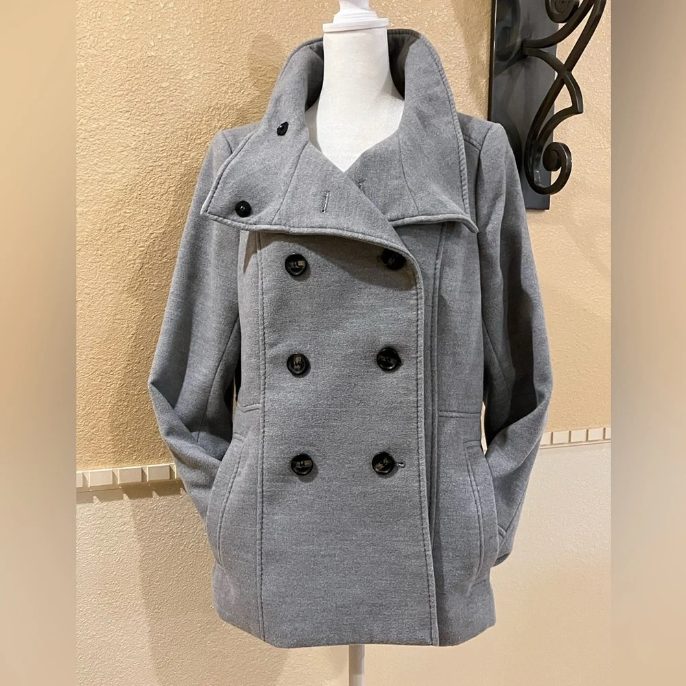 H&M double-breasted peacoat. Convertible collar. Decorative stitching. Grey. 12 - Picture 4 of 14